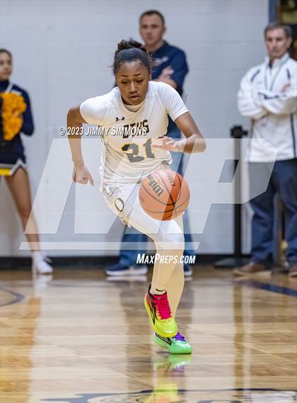 Thumbnail 1 in Alton @ O'Fallon (IHSA Class 4A Sectional Semifinals)  photogallery.