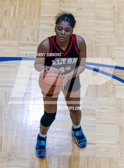 Thumbnail 2 in Alton @ O'Fallon (IHSA Class 4A Sectional Semifinals)  photogallery.