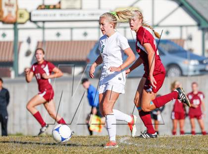 Thumbnail 3 in Viewmont vs Hillcrest (UHSAA 5A Quarterfinal) photogallery.