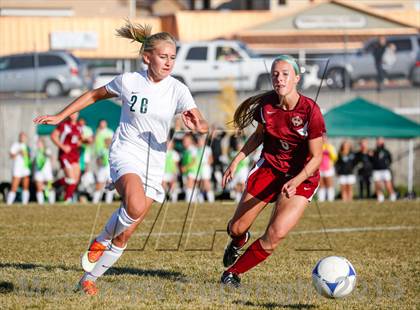 Thumbnail 1 in Viewmont vs Hillcrest (UHSAA 5A Quarterfinal) photogallery.