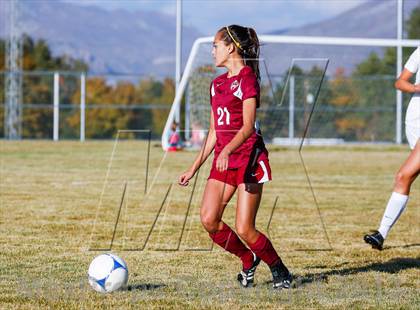 Thumbnail 2 in Viewmont vs Hillcrest (UHSAA 5A Quarterfinal) photogallery.