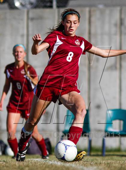 Thumbnail 3 in Viewmont vs Hillcrest (UHSAA 5A Quarterfinal) photogallery.