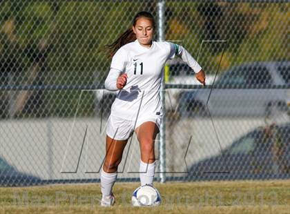Thumbnail 2 in Viewmont vs Hillcrest (UHSAA 5A Quarterfinal) photogallery.