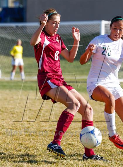 Thumbnail 3 in Viewmont vs Hillcrest (UHSAA 5A Quarterfinal) photogallery.