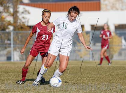 Thumbnail 1 in Viewmont vs Hillcrest (UHSAA 5A Quarterfinal) photogallery.