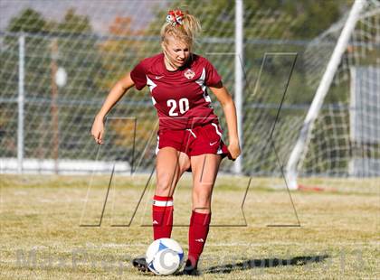 Thumbnail 1 in Viewmont vs Hillcrest (UHSAA 5A Quarterfinal) photogallery.