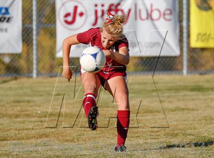 Thumbnail 2 in Viewmont vs Hillcrest (UHSAA 5A Quarterfinal) photogallery.