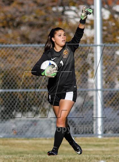Thumbnail 1 in Viewmont vs Hillcrest (UHSAA 5A Quarterfinal) photogallery.