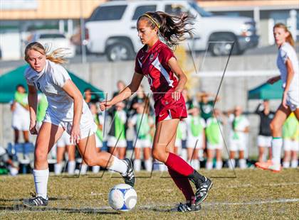 Thumbnail 3 in Viewmont vs Hillcrest (UHSAA 5A Quarterfinal) photogallery.