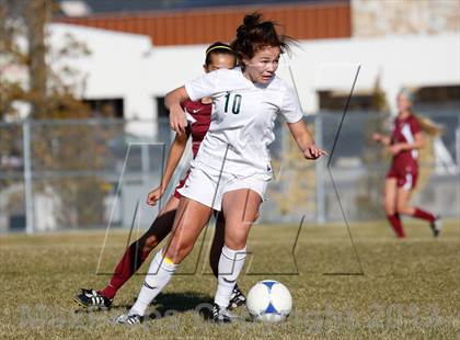Thumbnail 3 in Viewmont vs Hillcrest (UHSAA 5A Quarterfinal) photogallery.