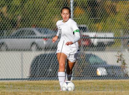 Thumbnail 3 in Viewmont vs Hillcrest (UHSAA 5A Quarterfinal) photogallery.