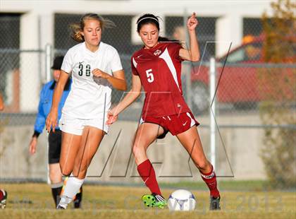 Thumbnail 1 in Viewmont vs Hillcrest (UHSAA 5A Quarterfinal) photogallery.