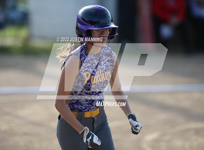 Thumbnail 1 in Ashdown @ Glen Rose photogallery.