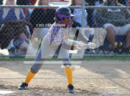 Thumbnail 2 in Ashdown @ Glen Rose photogallery.