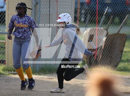 Thumbnail 1 in Ashdown @ Glen Rose photogallery.
