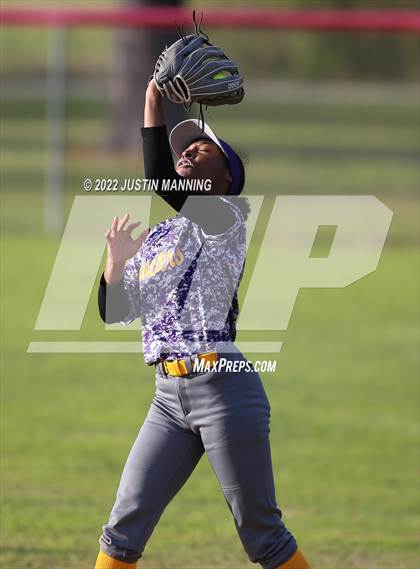Thumbnail 2 in Ashdown @ Glen Rose photogallery.