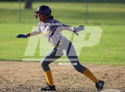 Thumbnail 3 in Ashdown @ Glen Rose photogallery.