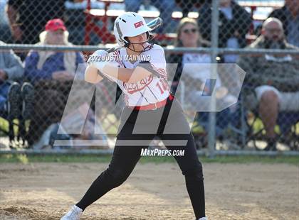 Thumbnail 3 in Ashdown @ Glen Rose photogallery.