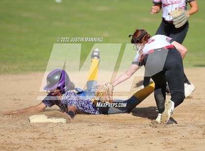 Thumbnail 2 in Ashdown @ Glen Rose photogallery.