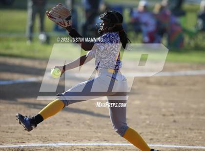 Thumbnail 1 in Ashdown @ Glen Rose photogallery.