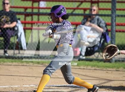Thumbnail 3 in Ashdown @ Glen Rose photogallery.