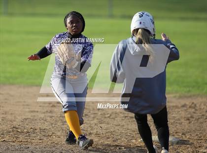Thumbnail 3 in Ashdown @ Glen Rose photogallery.