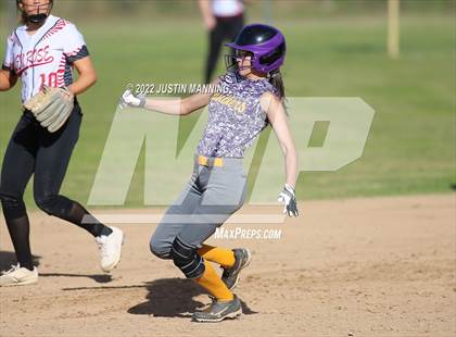 Thumbnail 2 in Ashdown @ Glen Rose photogallery.