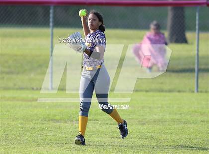 Thumbnail 3 in Ashdown @ Glen Rose photogallery.
