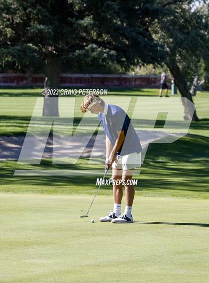Thumbnail 3 in Utah 4A Region 11 Boys Golf Meet photogallery.