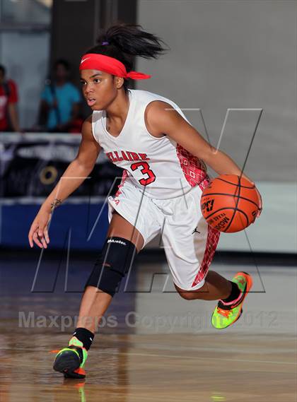 Thumbnail 2 in Bellaire @ Duncanville (McDonald's Texas Invitational) photogallery.