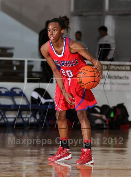Thumbnail 1 in Bellaire @ Duncanville (McDonald's Texas Invitational) photogallery.
