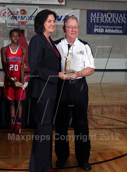 Thumbnail 2 in Bellaire @ Duncanville (McDonald's Texas Invitational) photogallery.