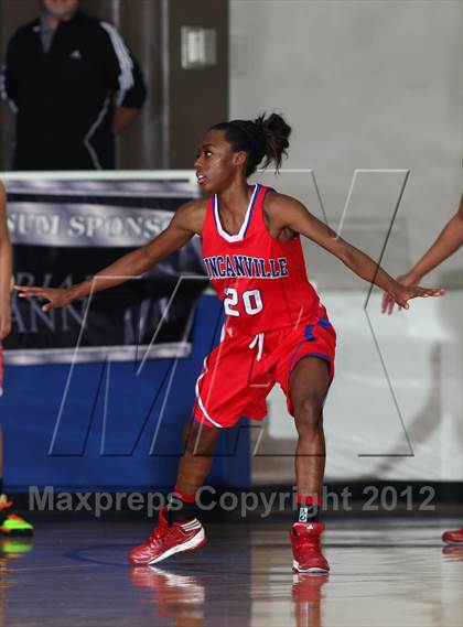 Thumbnail 2 in Bellaire @ Duncanville (McDonald's Texas Invitational) photogallery.