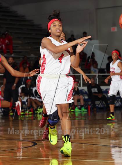 Thumbnail 1 in Bellaire @ Duncanville (McDonald's Texas Invitational) photogallery.