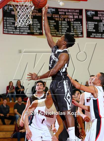 Thumbnail 1 in Harvard-Westlake vs. St. Francis photogallery.