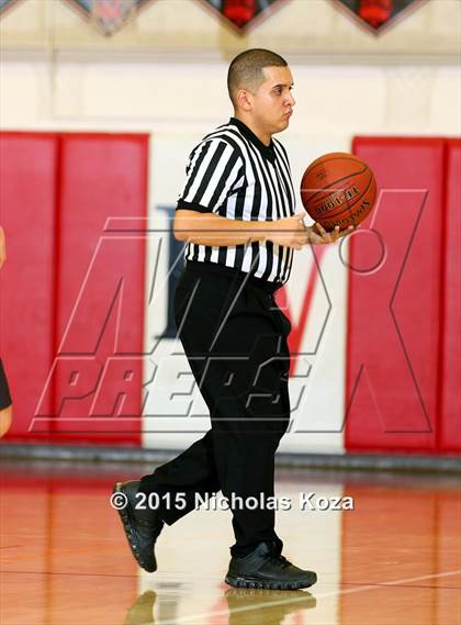 Thumbnail 2 in Harvard-Westlake vs. St. Francis photogallery.