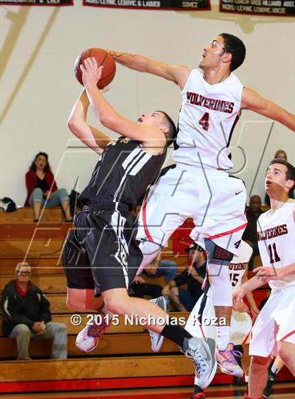 Thumbnail 1 in Harvard-Westlake vs. St. Francis photogallery.