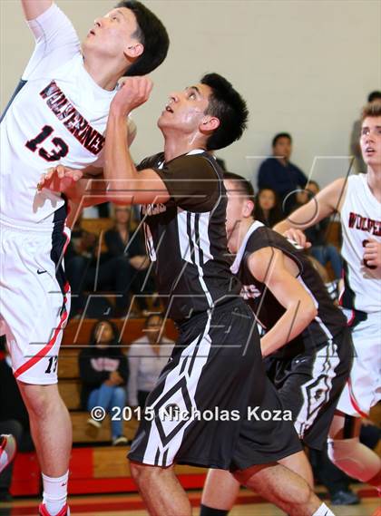 Thumbnail 2 in Harvard-Westlake vs. St. Francis photogallery.