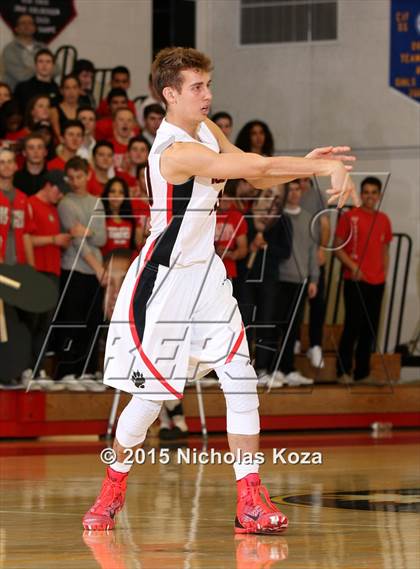 Thumbnail 3 in Harvard-Westlake vs. St. Francis photogallery.