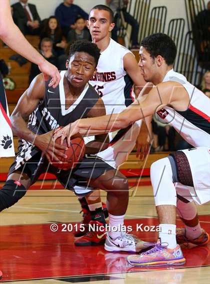 Thumbnail 1 in Harvard-Westlake vs. St. Francis photogallery.