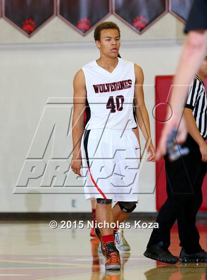 Thumbnail 1 in Harvard-Westlake vs. St. Francis photogallery.