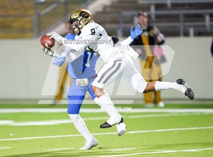 Thumbnail 2 in Cleburne @ Midlothian photogallery.