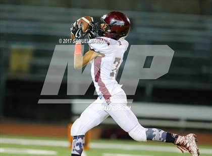 Thumbnail 3 in Animo Robinson vs. Sherman Oaks CES (CIF LACS 8-Man Final) photogallery.