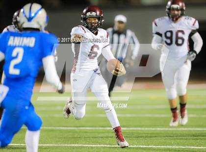 Thumbnail 1 in Animo Robinson vs. Sherman Oaks CES (CIF LACS 8-Man Final) photogallery.