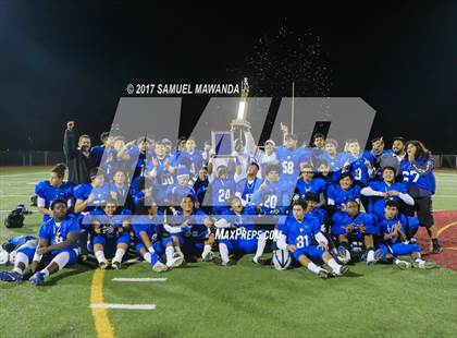 Thumbnail 2 in Animo Robinson vs. Sherman Oaks CES (CIF LACS 8-Man Final) photogallery.