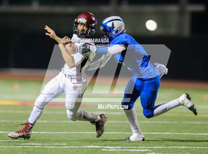 Thumbnail 3 in Animo Robinson vs. Sherman Oaks CES (CIF LACS 8-Man Final) photogallery.
