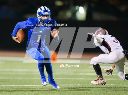Thumbnail 1 in Animo Robinson vs. Sherman Oaks CES (CIF LACS 8-Man Final) photogallery.