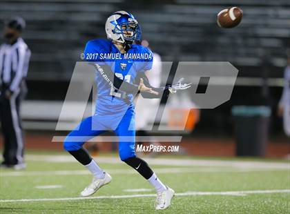 Thumbnail 3 in Animo Robinson vs. Sherman Oaks CES (CIF LACS 8-Man Final) photogallery.