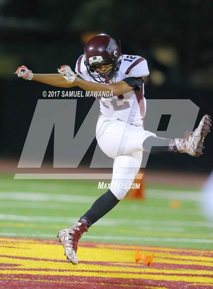 Thumbnail 1 in Animo Robinson vs. Sherman Oaks CES (CIF LACS 8-Man Final) photogallery.