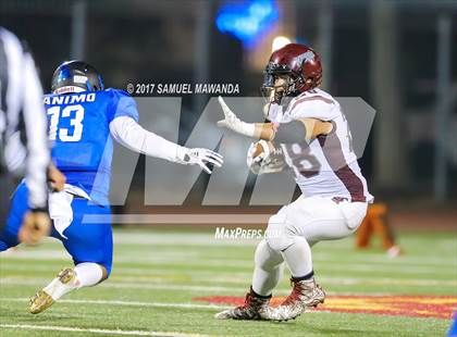 Thumbnail 3 in Animo Robinson vs. Sherman Oaks CES (CIF LACS 8-Man Final) photogallery.